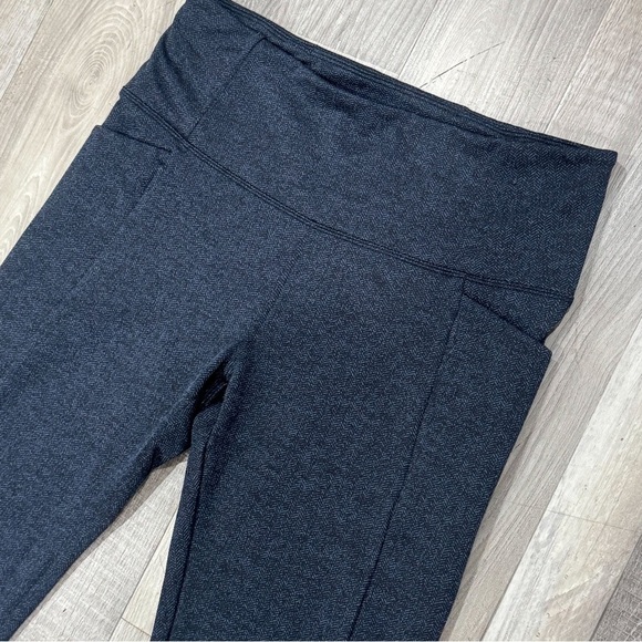 Athleta navy blue herringbone mercer tight ❤️ - Picture 7 of 7
